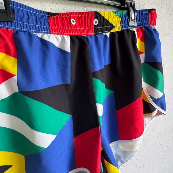 Fabletics Blue Red Multi Colorblock Swim Shorts Womens L Athletic Beach - Picture 2 of 5